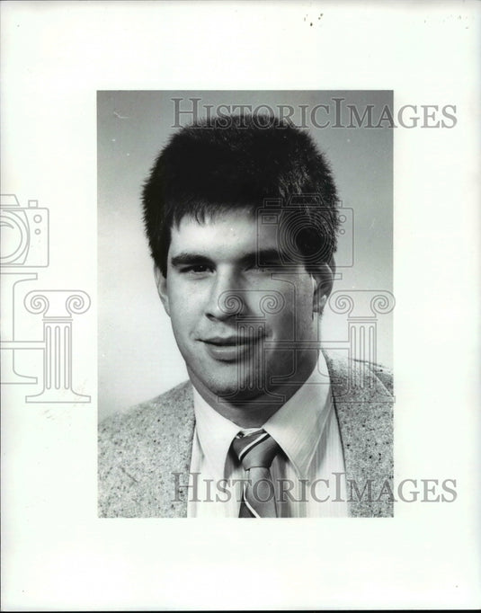 Press Photo Terry O' Malley of St Edward Football - cvb46690 - Historic Images