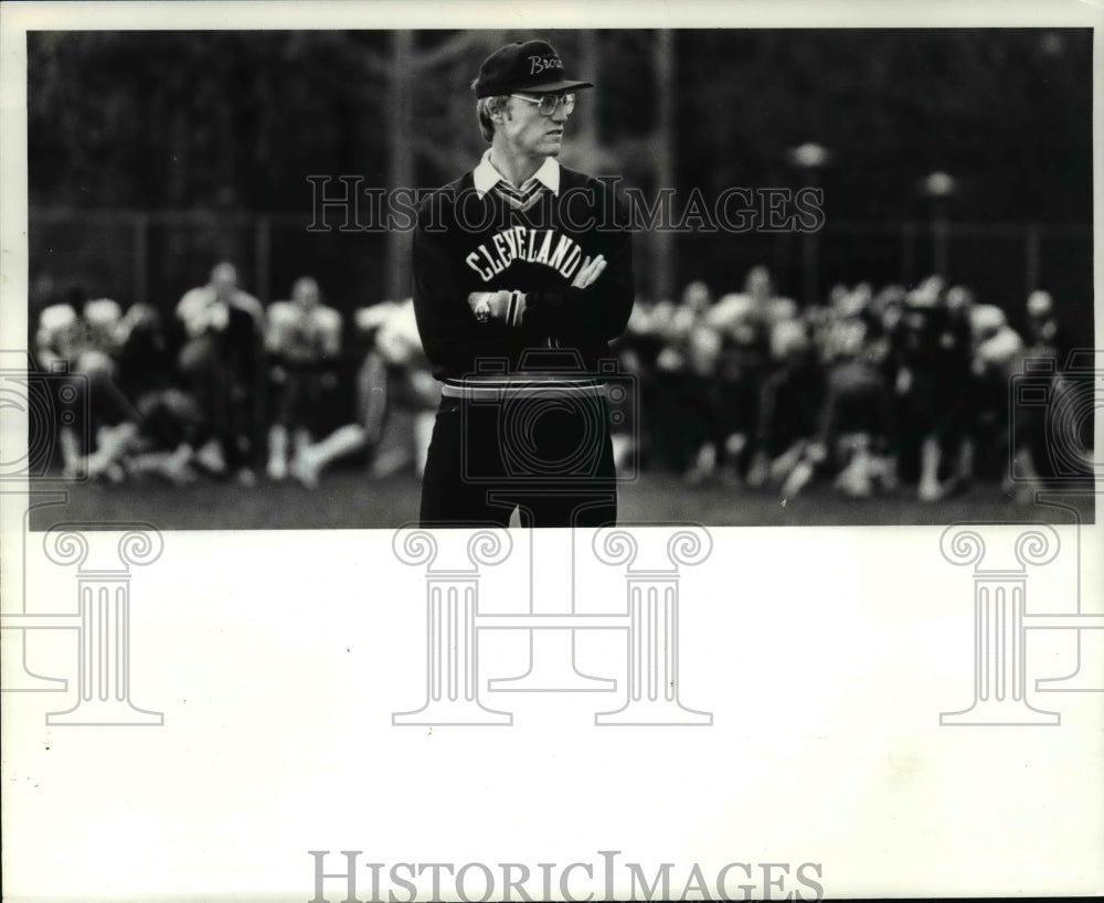 1984 Press Photo Marty Scottenheimer-Cleveland Browns football head coach - Historic Images