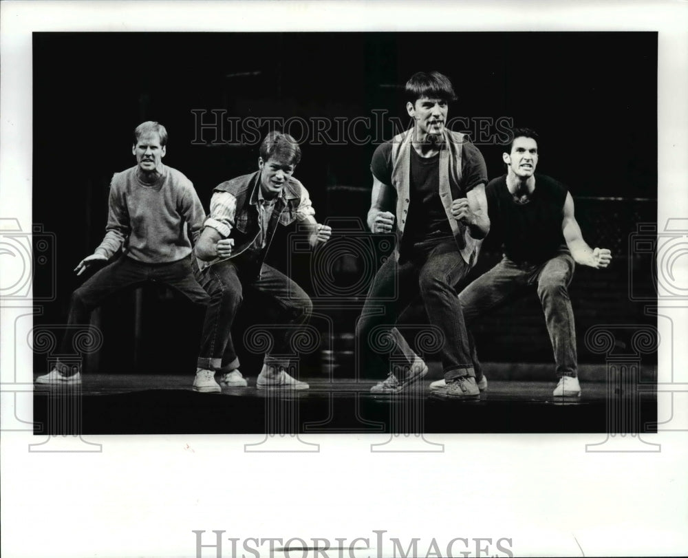 1988 Press Photo Angelo Fraboni leads the Jets singing West side Story - Historic Images