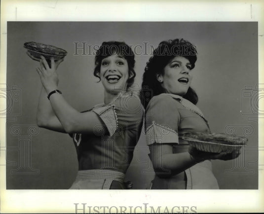 1986 Press Photo UMP BOYS & DINETTES stars the Dinettes, Rhetta & Prudi Cupp - Historic Images