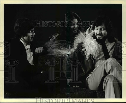 1980, Teresa Westbrook deals with Scott Whipple & Dan Westbrook - Historic Images