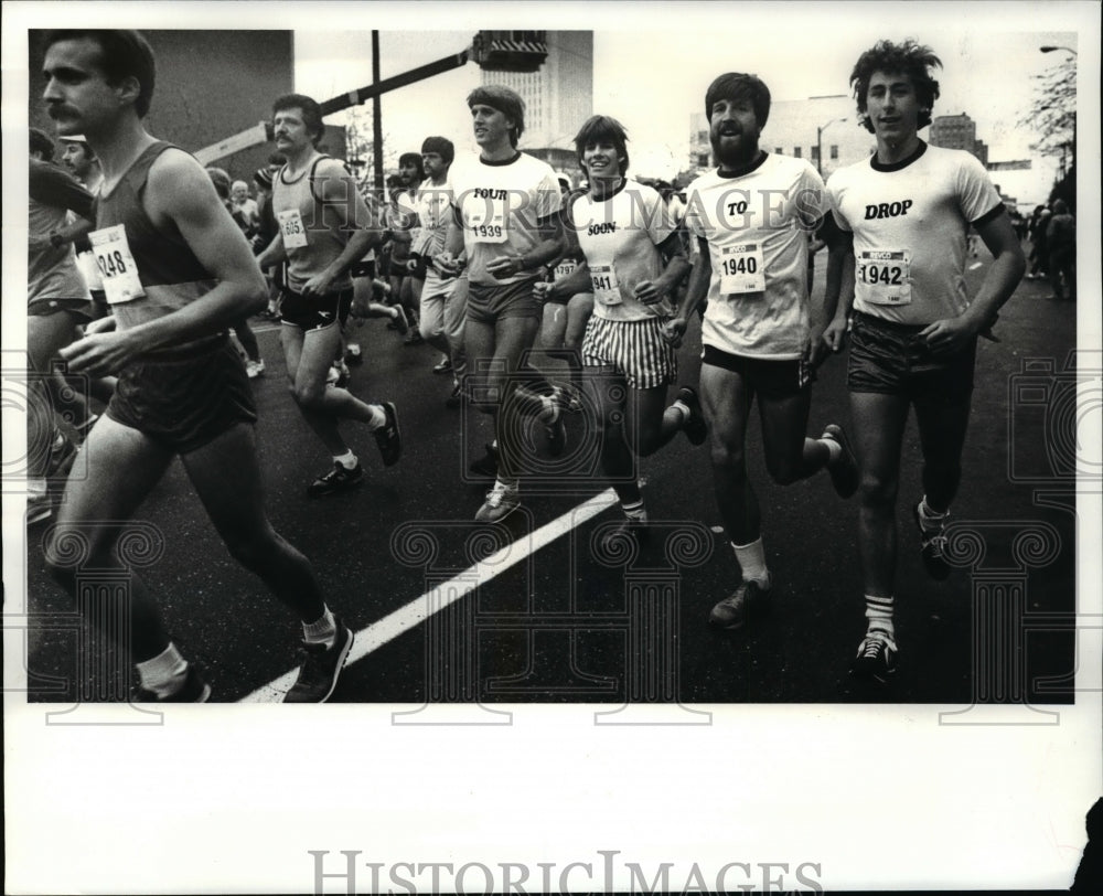 1983 Press Photo These four runners,shown here at the start of the marathon - Historic Images