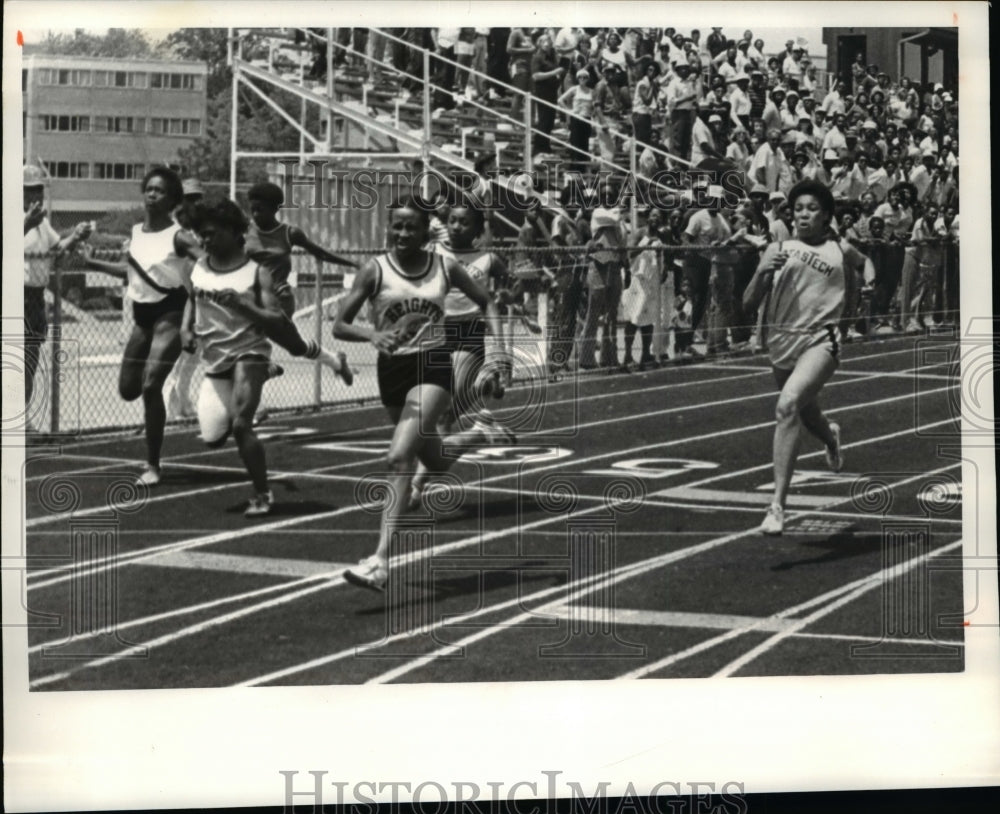1981 Press Photo CWRU Track Meet - cvb47855- Historic Images