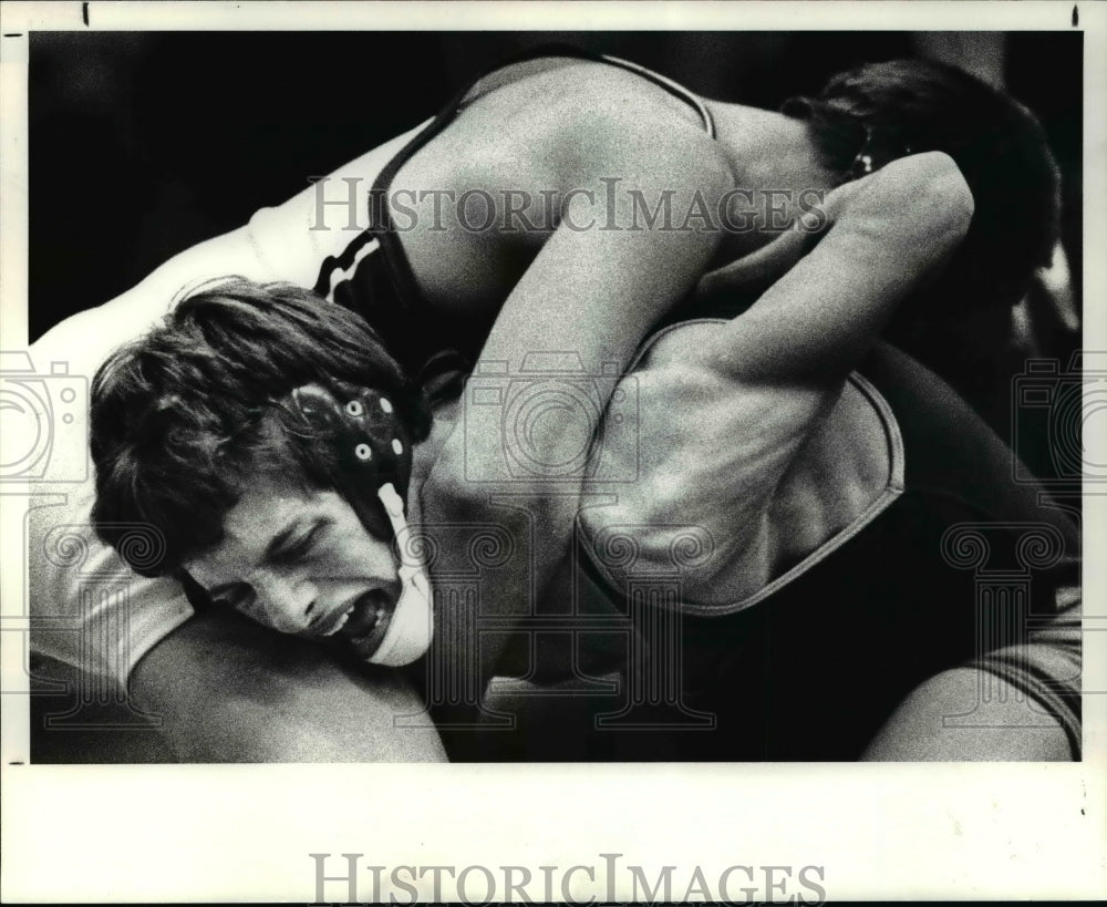 1988 Press Photo Ralph Kunes of Brooklyn High screams in agony - cvb47932 - Historic Images