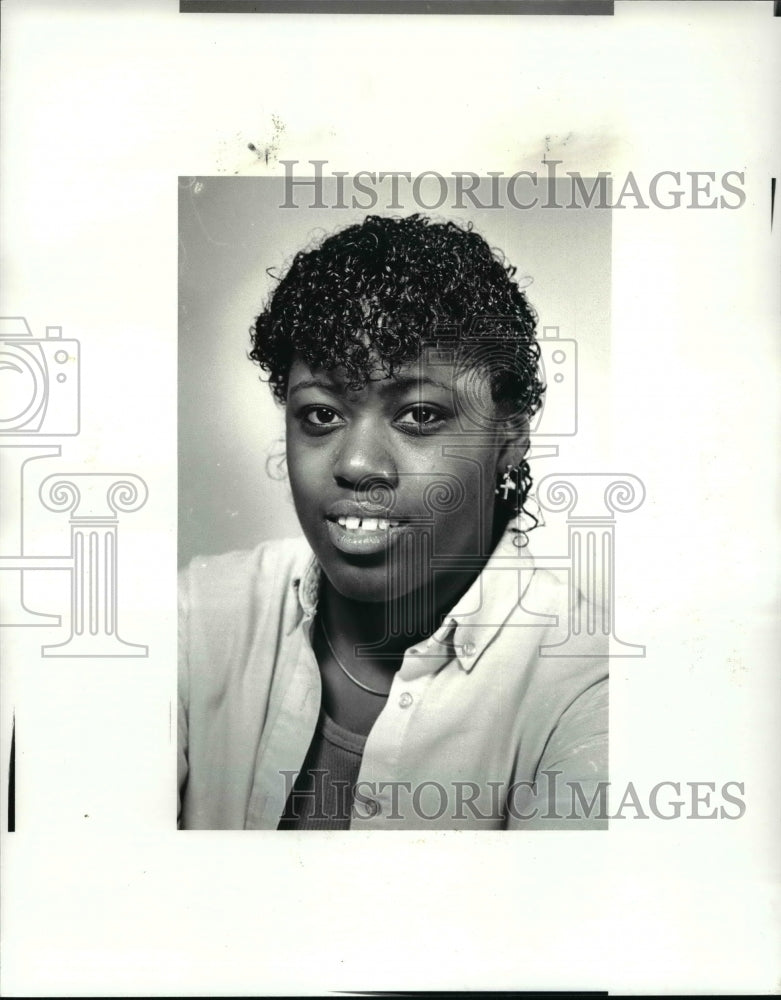 1987 Press Photo Laretha Sanders, Collinwood High School basketball. - cvb48461 - Historic Images