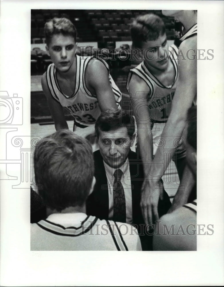 1989 Press Photo Canal Fulton Northwest basketball coach Jim Lower - cvb48893- Historic Images