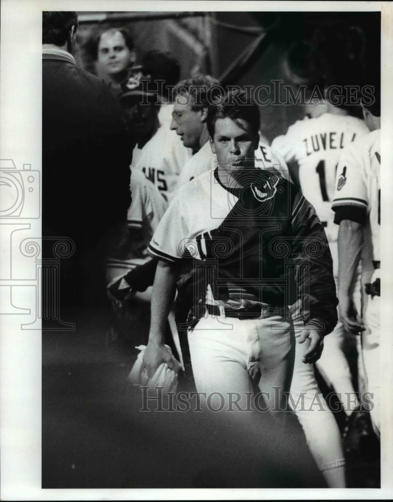 1988 Press Photo Pitcher Greg Zeke Swindell strides conficently - cvb48987 - Historic Images