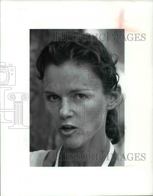 1990 Press Photo Georgene Johnson of Akron, ran the wrong race - cvb49496- Historic Images