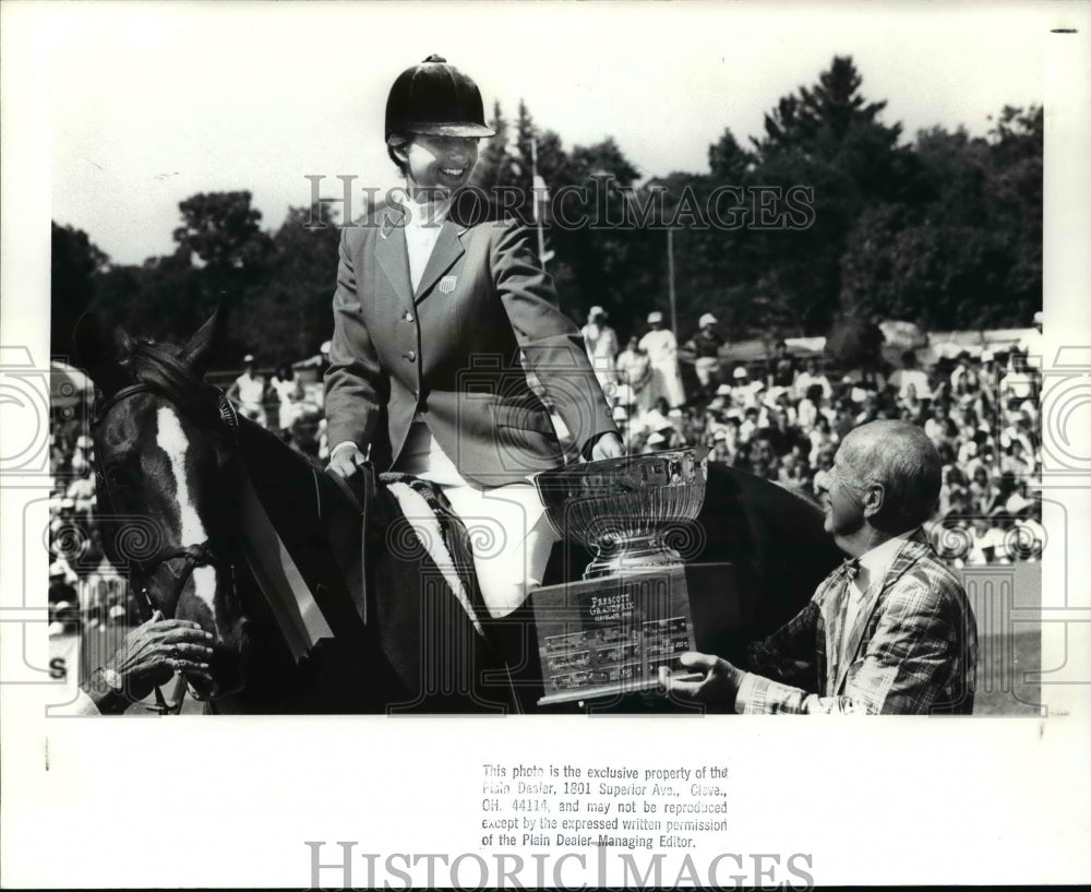 1988 Press Photo Prescott Classic Horse Show winner-Beezie Patton - cvb49664 - Historic Images