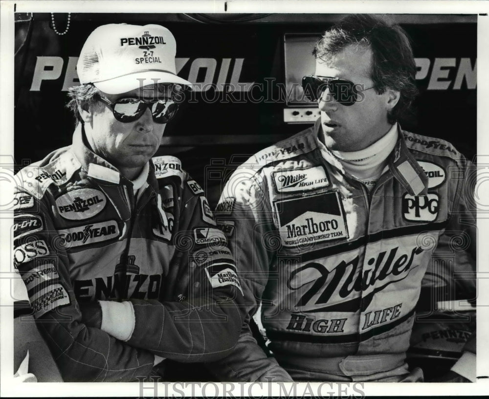 1988 Press Photo Rick Mears and Danny Sullivan-race drivers - cvb49706 - Historic Images