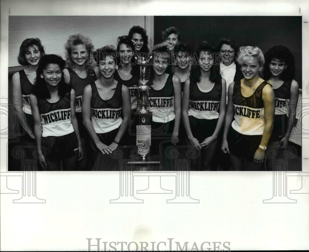 1989 Press Photo Wickliffe High School women&#39;s cross country team - cvb49779 - Historic Images