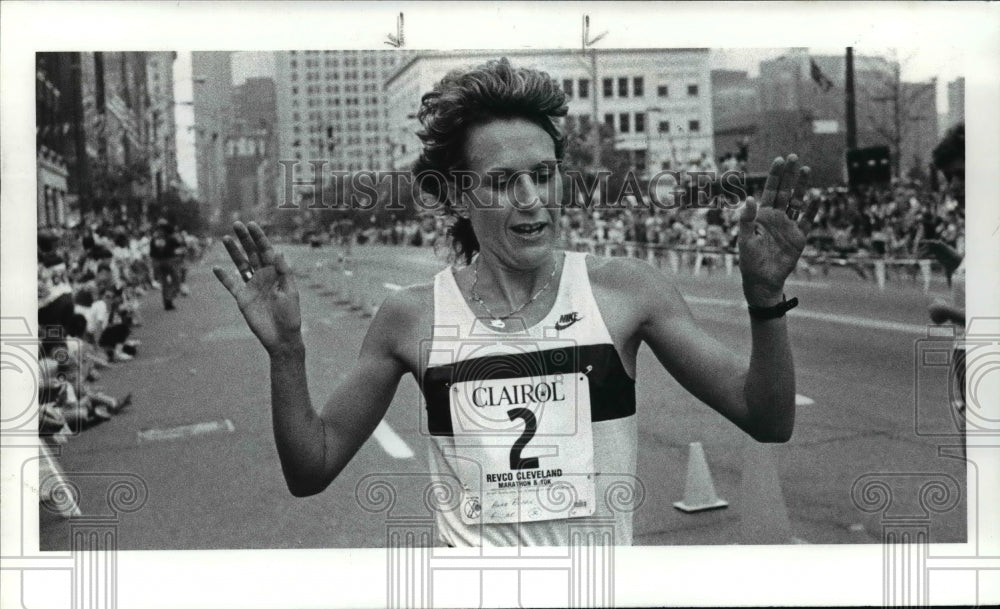 1986 Press Photo 10K winner Anne Audain 3 years in a row - cvb49805 - Historic Images