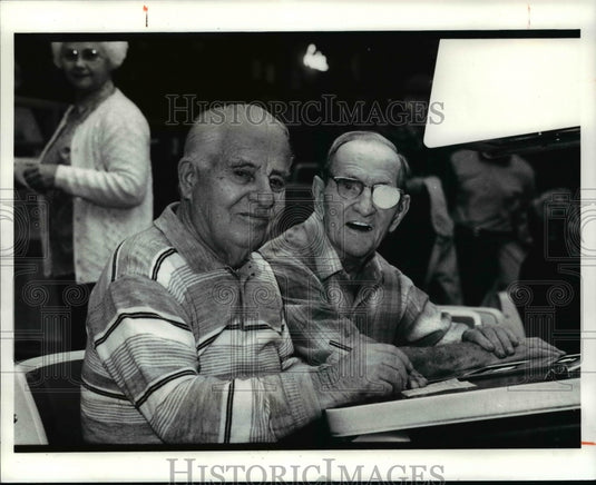 1990 Press Photo Senior bowlers-Joe Berarsi, Wally Wires - cvb49841 - Historic Images