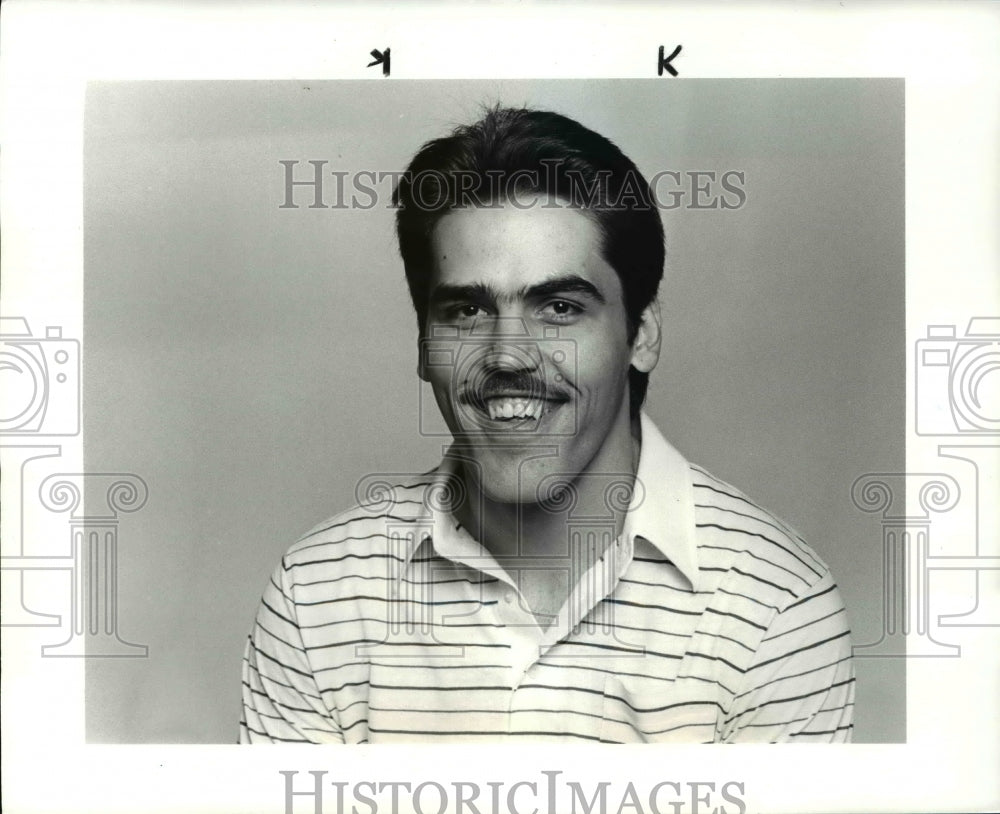 1985 Press Photo Larry Domzalski, Bowler - cvb49850- Historic Images