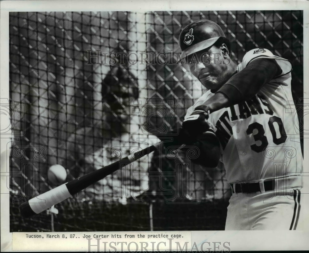 1987 Press Photo Joe Carter hits from the practice cage. - cvb49856-Historic Images