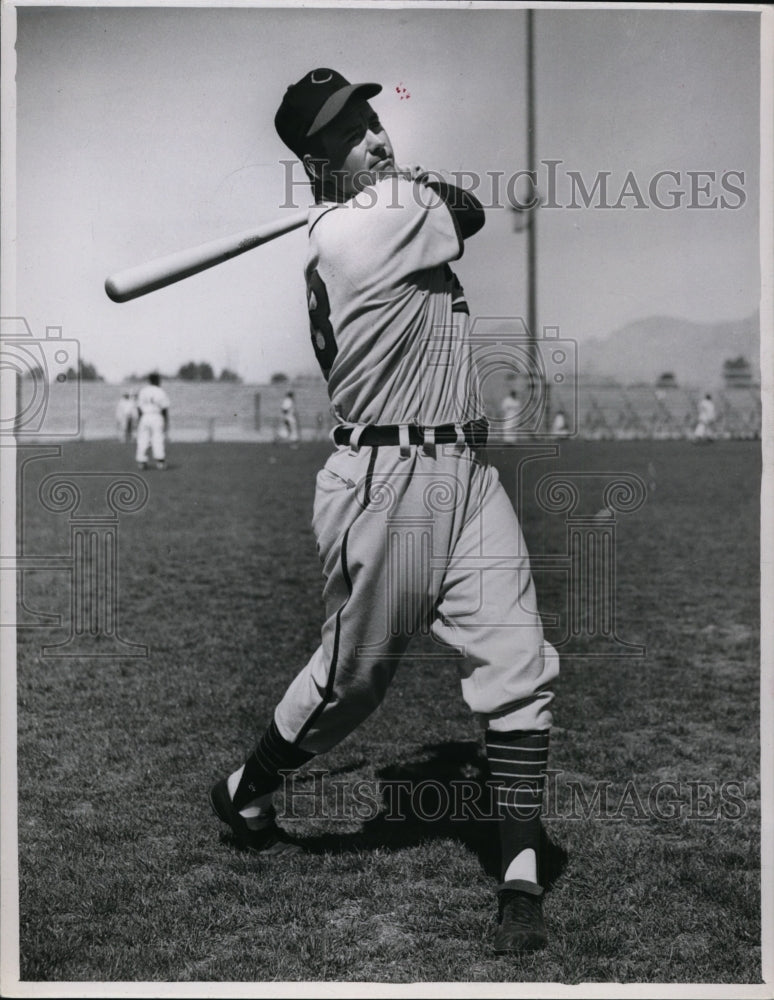 1950 Press Photo Bob Kennedy baseball player during practice - cvb51005 - Historic Images