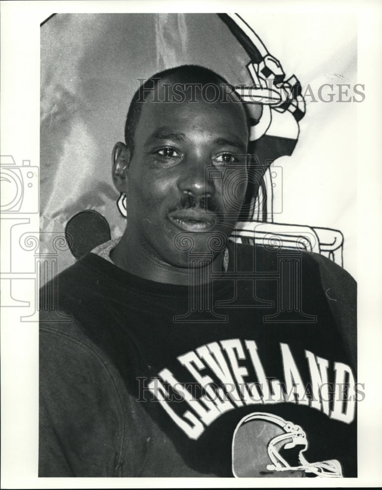 1990 Press Photo Cleveland Browns football player-Ozzie Newsome - cvb51409 - Historic Images