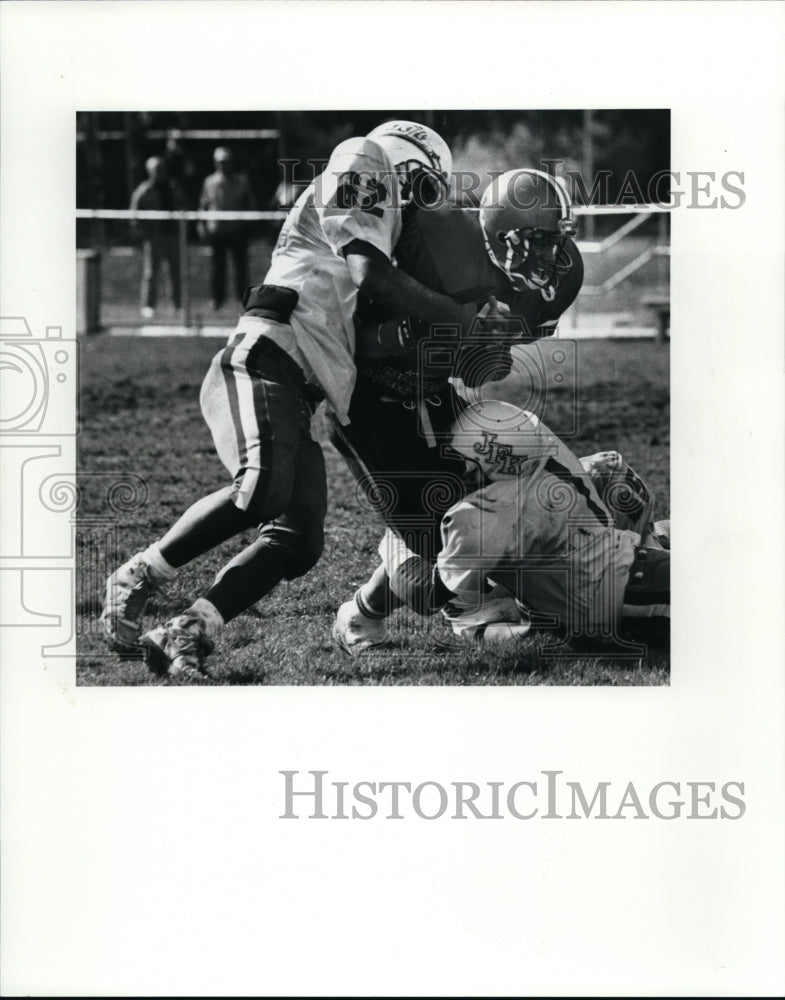 1990 Press Photo John F, Kennedy's Fighting Eagles tries to stop Michael Edwards - Historic Images