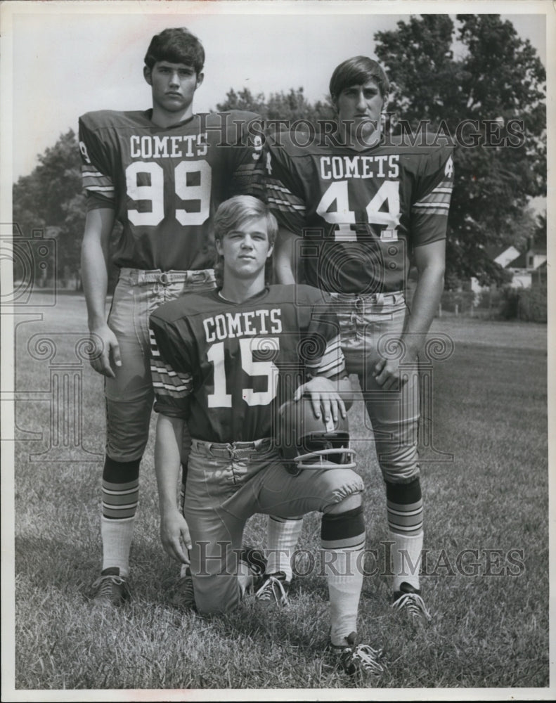 1971 Amherst Steele Tri-Captains, Amherst High Football 1971-Historic Images