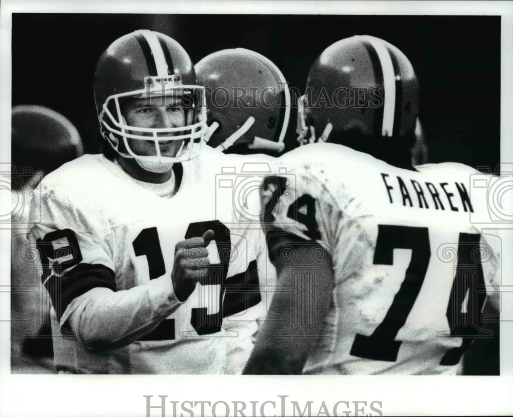 1988 Press Photo Bernie Kosar with Paul Farren - cvb51967 - Historic Images
