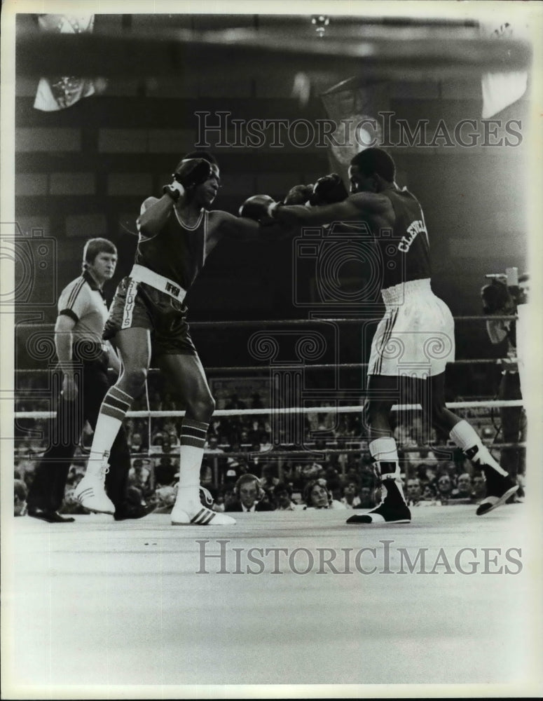 Press Photo Boxing - cvb52030 - Historic Images