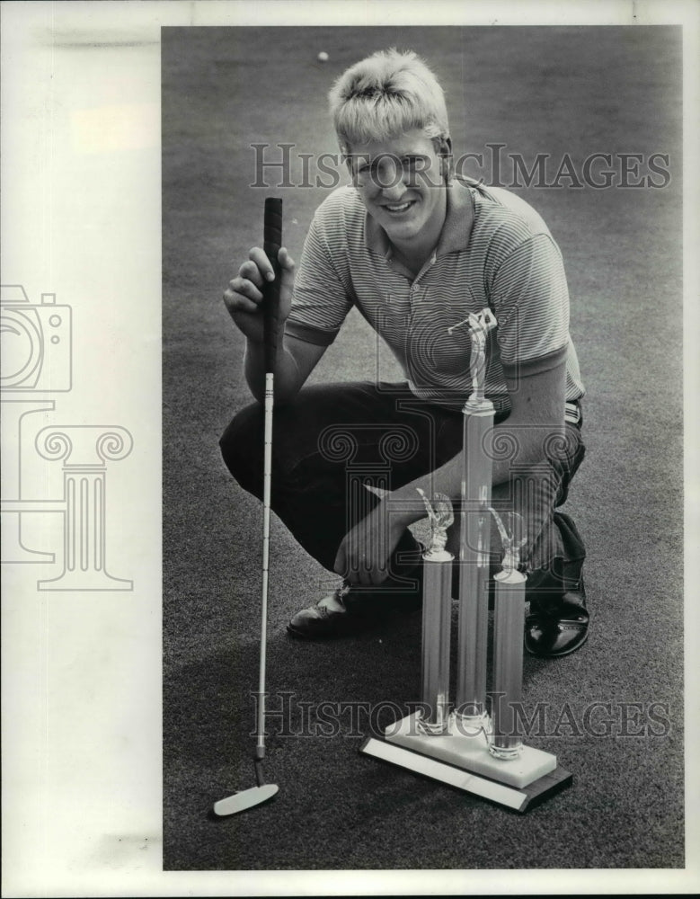 1983 Press Photo Ray Montgromery 15 year old beacket.. low score for the course - Historic Images