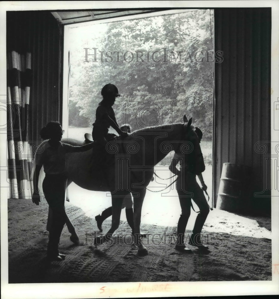 1980 Press Photo Tina Federico rides Misty - cvb52671 - Historic Images