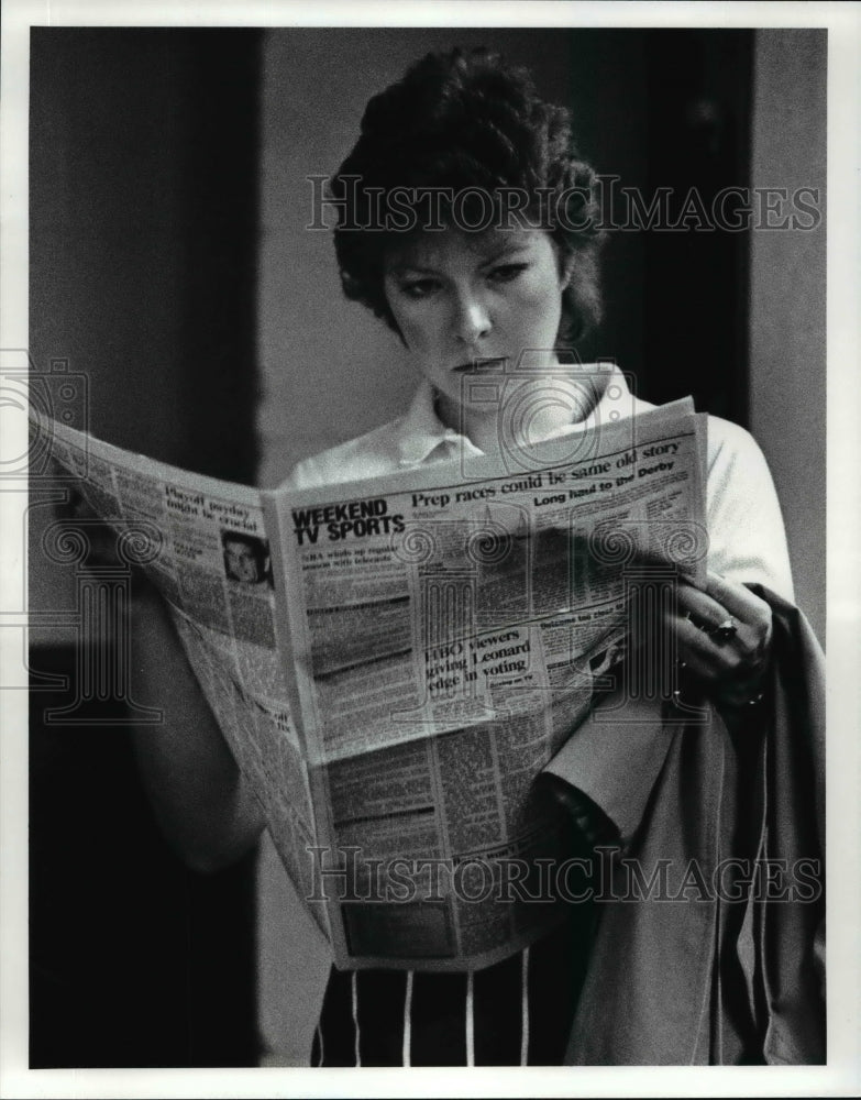 1987 Press Photo Cindy Coburn-Open Bowling - cvb52831 - Historic Images