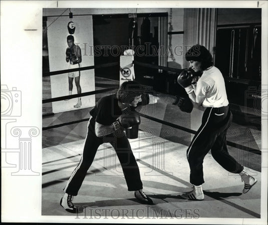 1986 Press Photo Lady Debbie and manager Meyers- Parma Boxing Club - cvb52970 - Historic Images