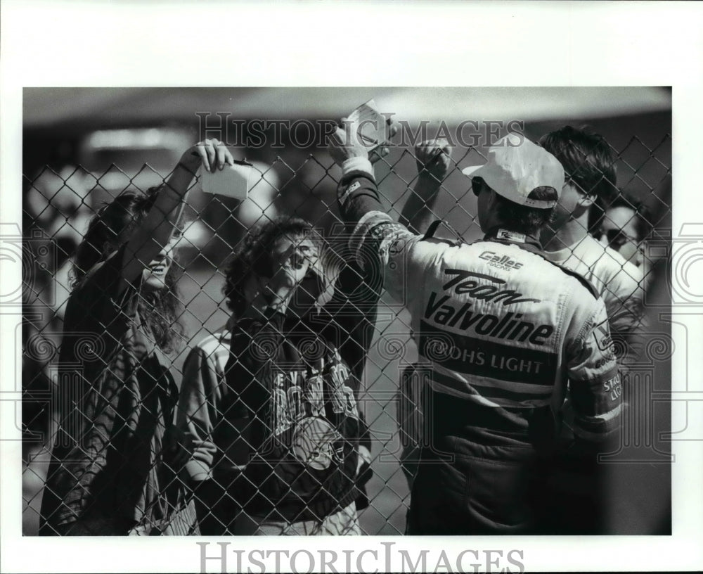 1989 Press Photo Little Al Unser signs autographs - cvb53231 - Historic Images