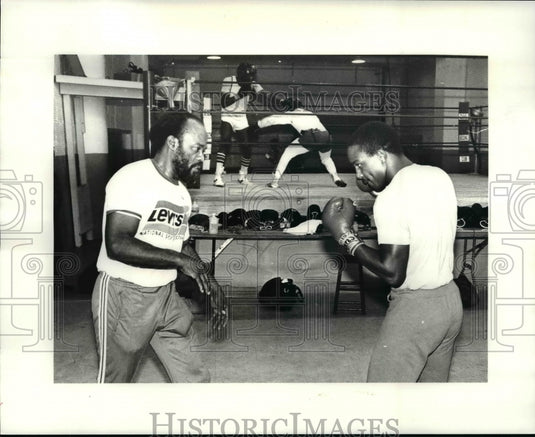 1982 Press Photo L-r Clint Martin & Henry Hughes - cvb54829 - Historic Images