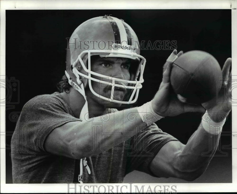 1987 Press Photo Vyto Kab tight end - cvb55027 - Historic Images