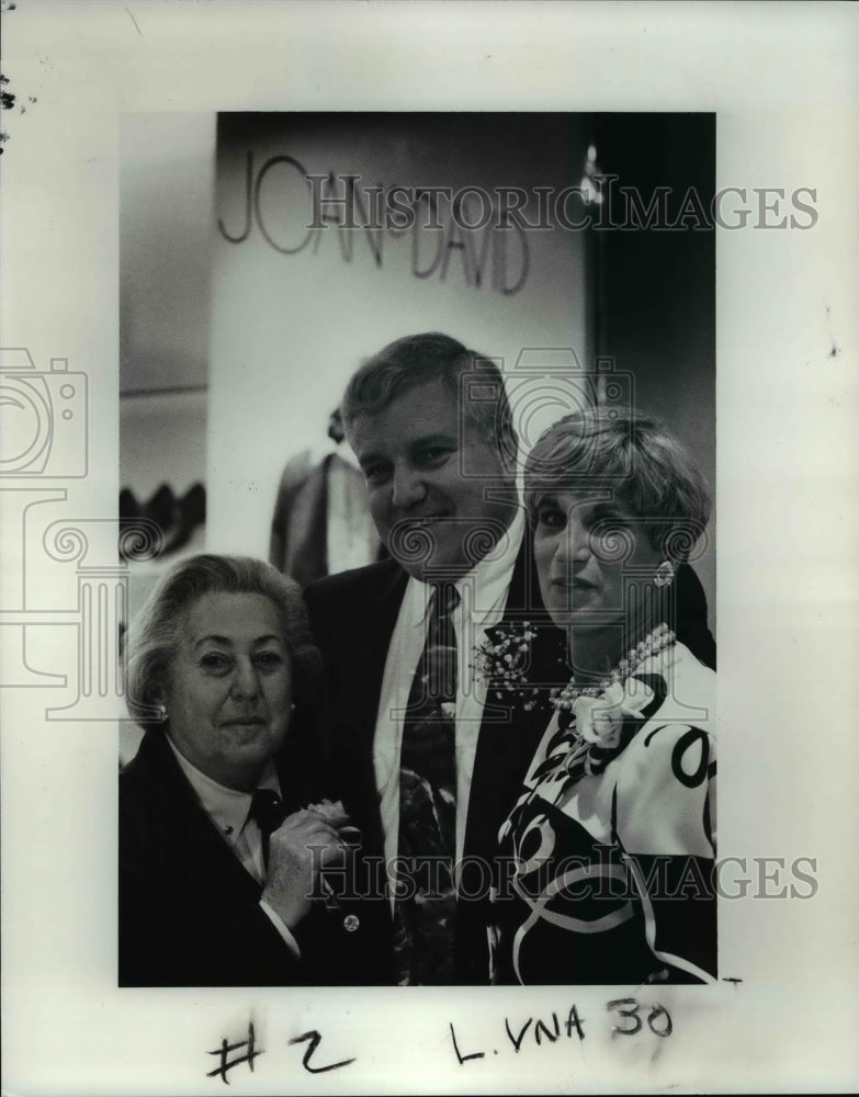 1991 Press Photo Joan Helpern , maker of the Joan &amp; David shoe line. - cvb56476 - Historic Images