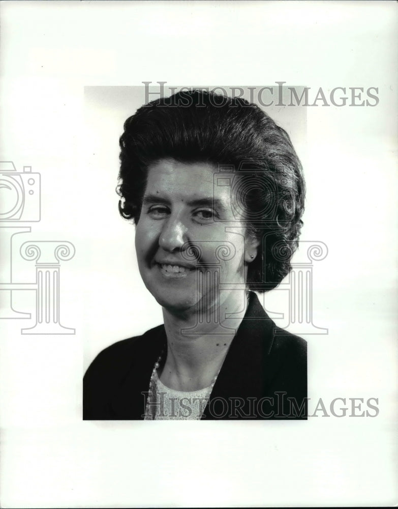 1986 Press Photo Elaine J. Chiimo, Candidate for Judge Juvenile Court - Historic Images