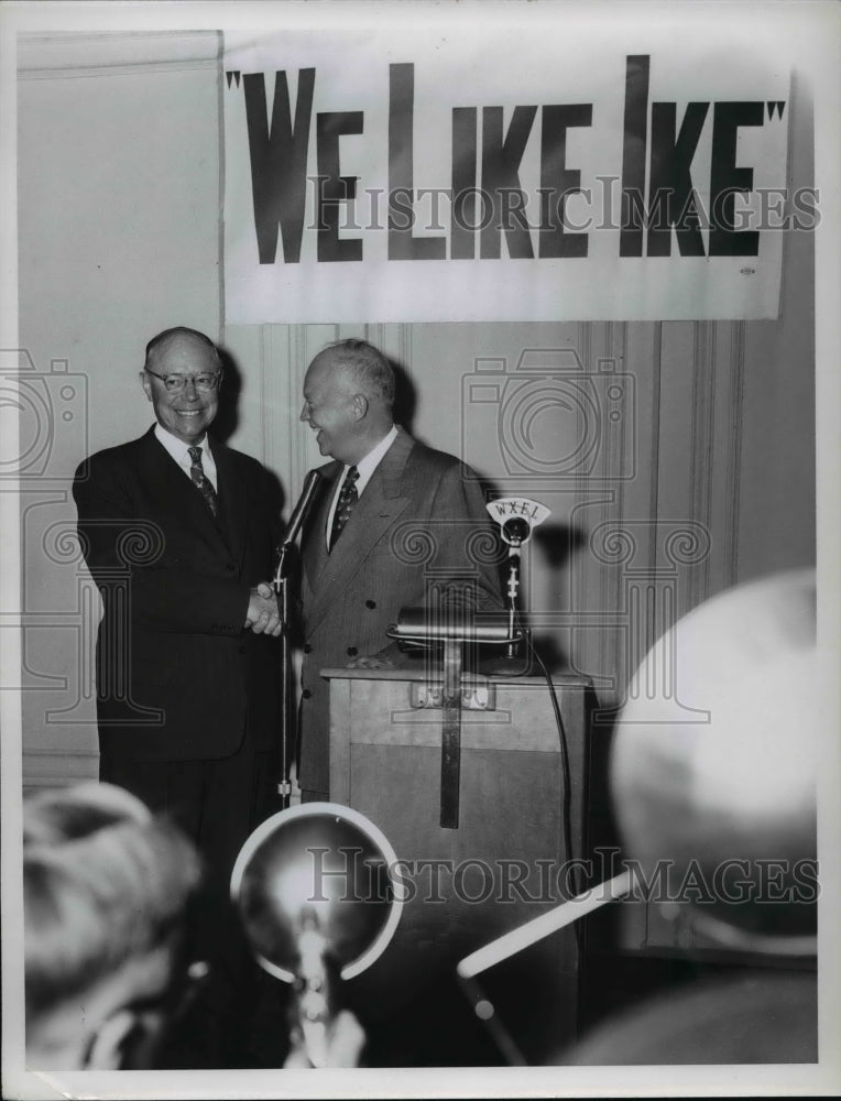 1952 Press Photo Robert A. Taft and Dwight Eisenhower at Carter dinner.-Historic Images