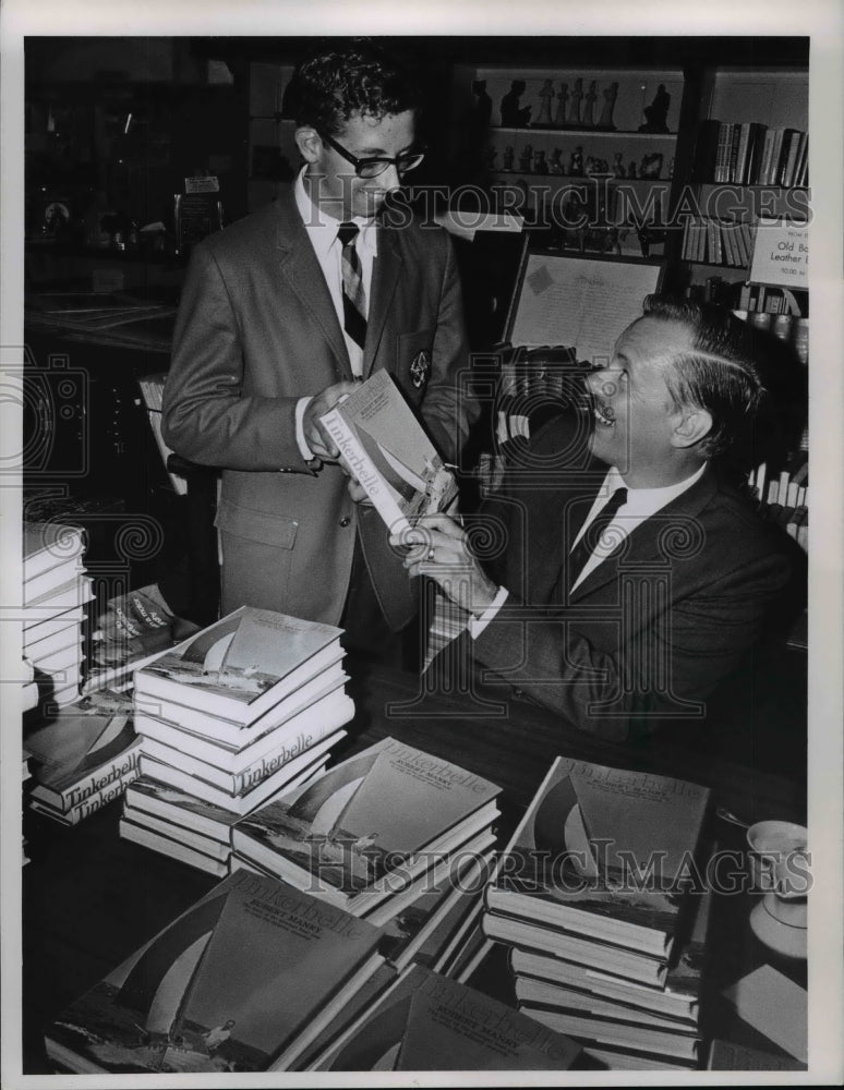 1966 Press Photo Edward Jacques Jr. and Bob Manry - cvb56762 - Historic Images