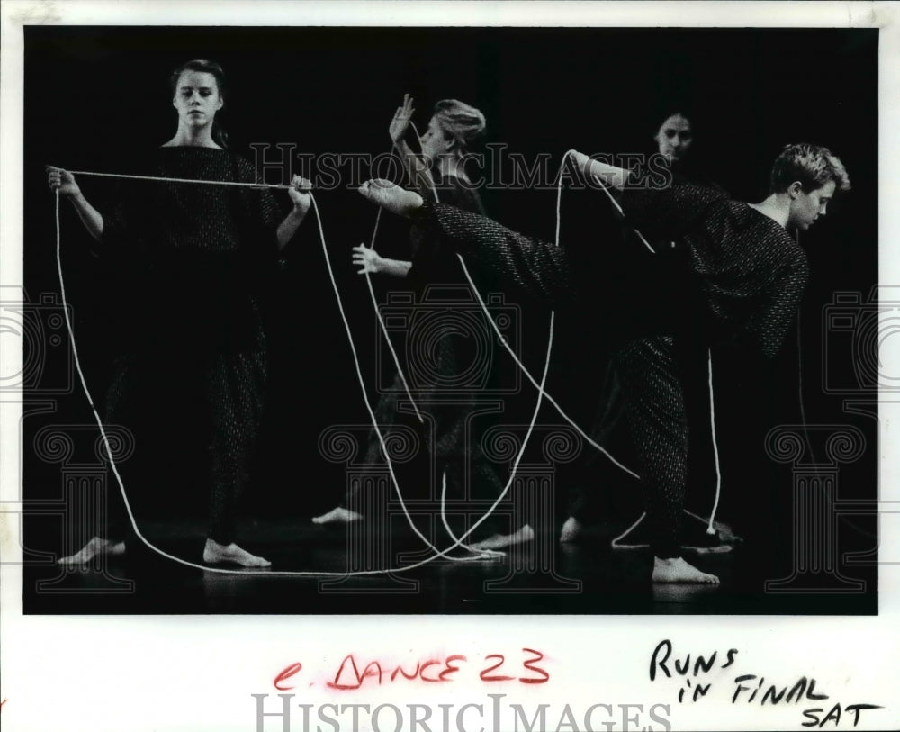 1989 Press Photo Members of Partners Dance Rehearse for Circadian Rythms - Historic Images