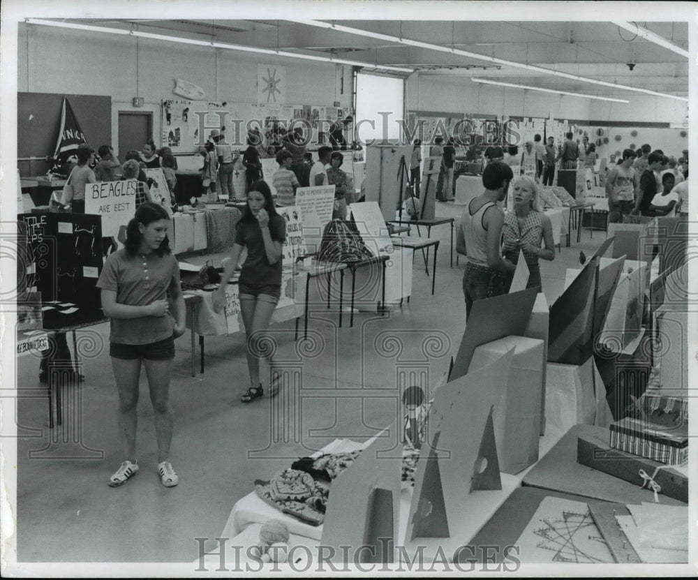 1972 Press Photo 1972 Cuyahoga County Fair, Fair Building, Berea Fair - Historic Images