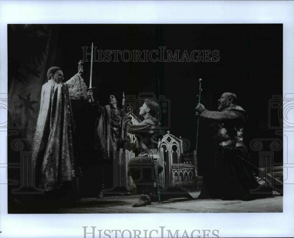 1983 Press Photo National Actors Theatre production of Saint Joan - cvb57234 - Historic Images