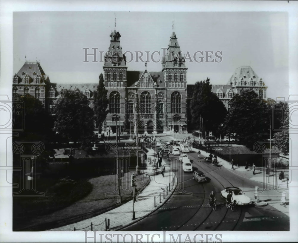 Press Photo Amesterdam&#39;s Rijksmuseum Houses in Netherlands - cvb57248 - Historic Images