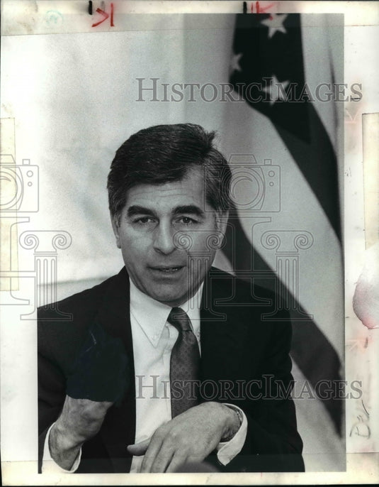 1987 Press Photo Michael Dukakis - cvb57436 - Historic Images