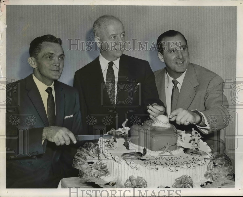 Press Photo Looking into the future- Kirby Farrell (left) named new manager. - Historic Images