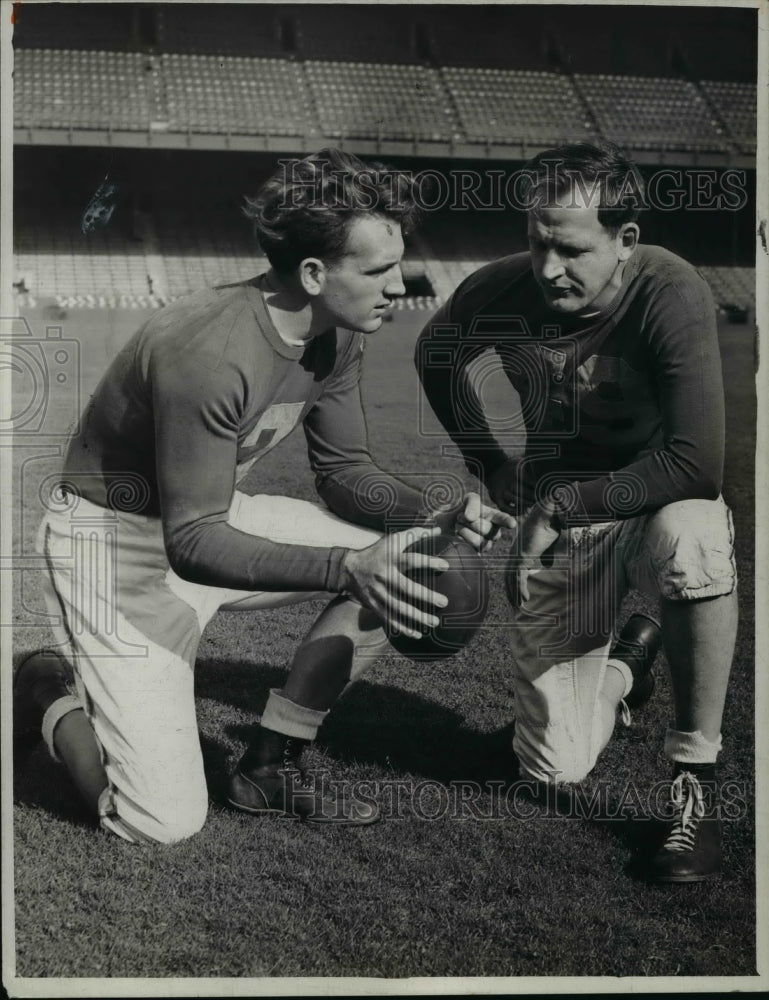 1949 Press Photo Boh Waterfield (L) &amp; Jim Bentoy - cvb58246 - Historic Images