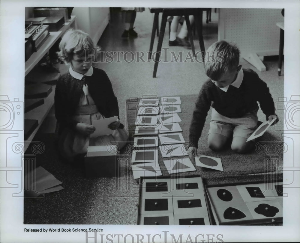 1968 Press Photo: Children at a Montessori School - cvb58464 - Historic Images