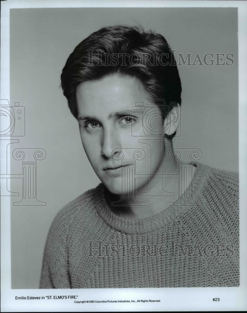 1985 Press Photo Emilio Estevez in "St. Elmo's Fire" - cvb59446 - Historic Images