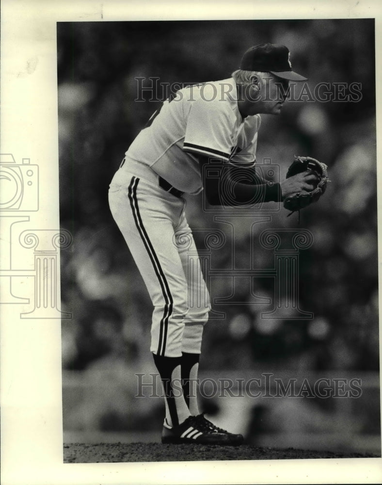 Press Photo Phil NIekro, Pitcher for Cleveland Indians - cvb59576 - Historic Images