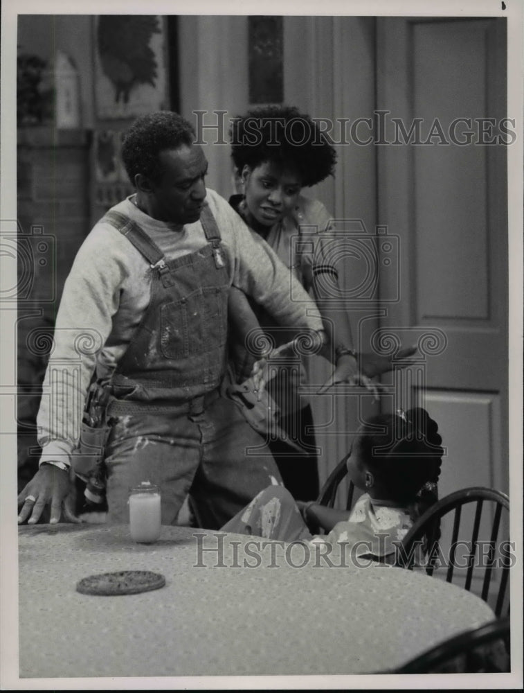1989 Press Photo Bill Cosby, Tempest Bledsoe, Keisha Knight Pulliam-"Cosby Show" - Historic Images