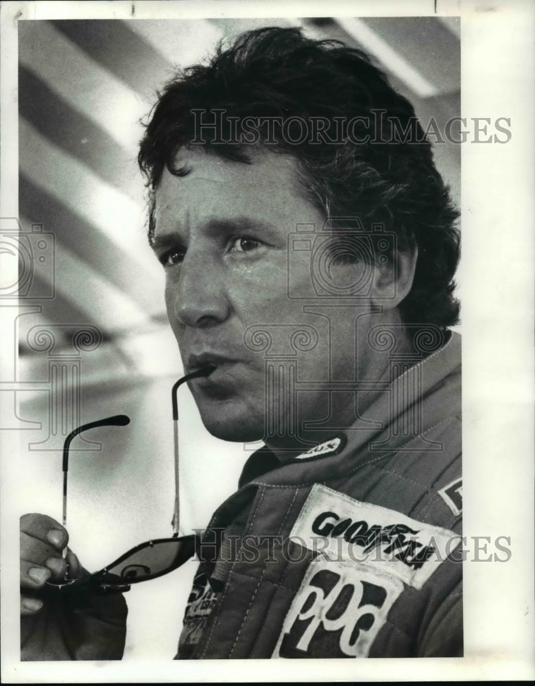 1983 Press Photo Mario Andretti won the pole position for the Cleveland 500 - Historic Images
