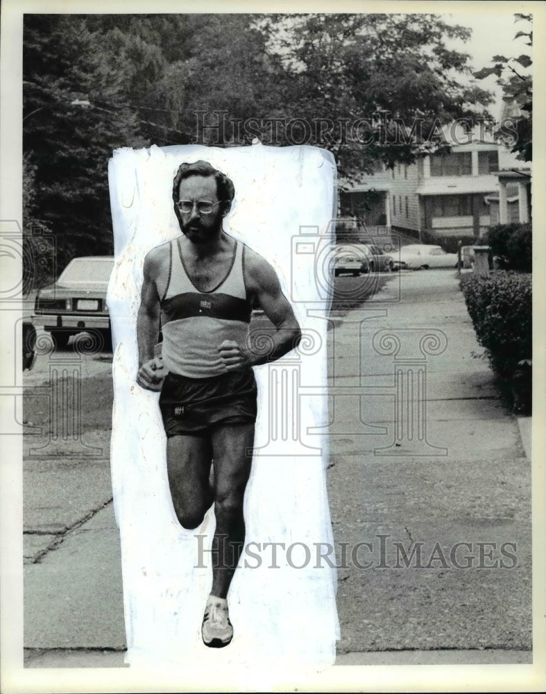 1979 Press Photo Terry Swift from CWRU, Marathon Runner - cvb60786 - Historic Images