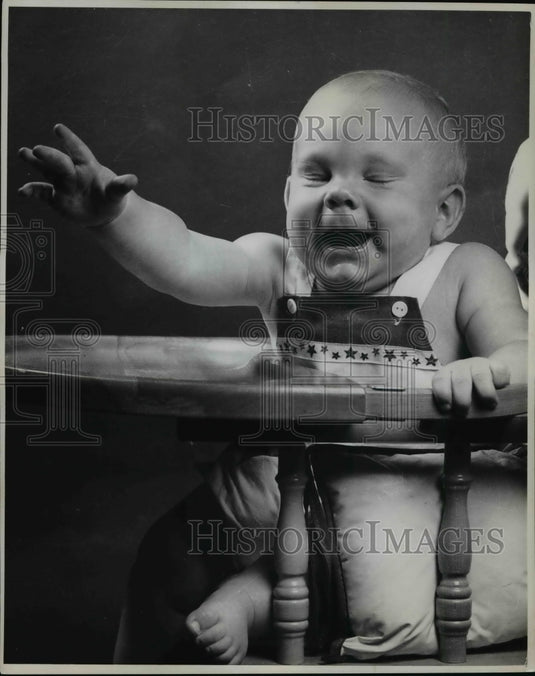 1961 Baby's stolen shot-Historic Images